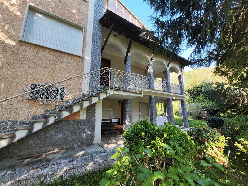 Esterno